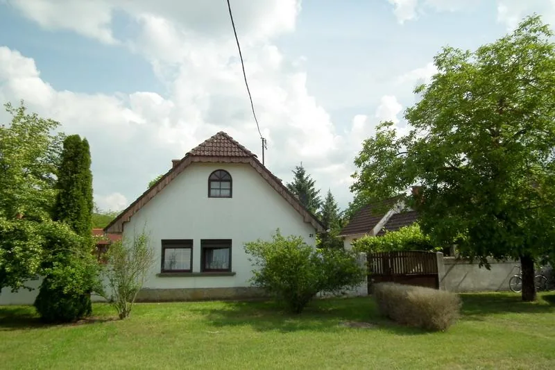 Képek a Vendégházról